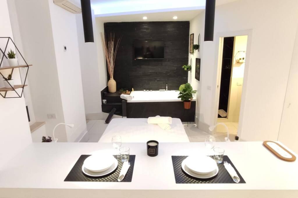 Elegante Open Space Con Vasca Idromassaggio A Trastevere מראה חיצוני תמונה